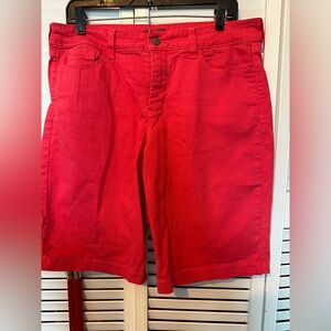 Solid fuchsia not your daughters jeans shorts size 12